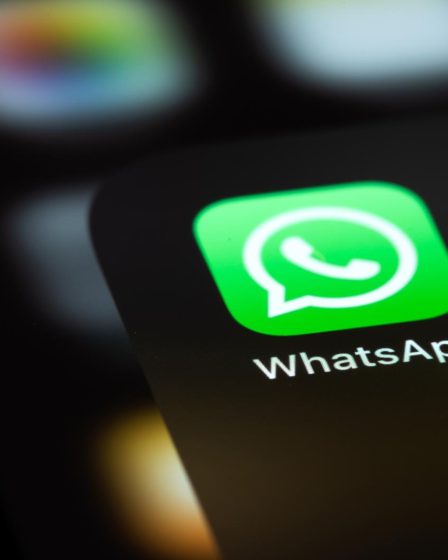 Come scrivere a sé stessi su whatsapp?